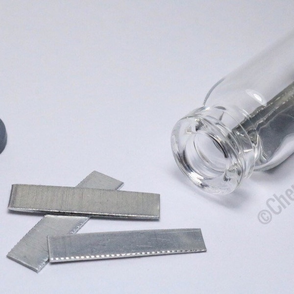 Zinc metal 99.99% pure strips/electrode element 30 zn chemistry sample