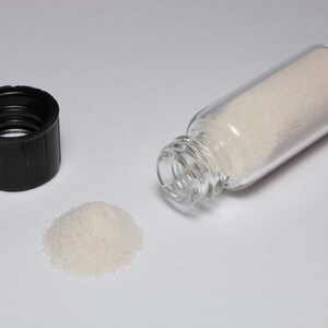 White europium phosphorescent glow in the dark powder - chemistry sample image 3