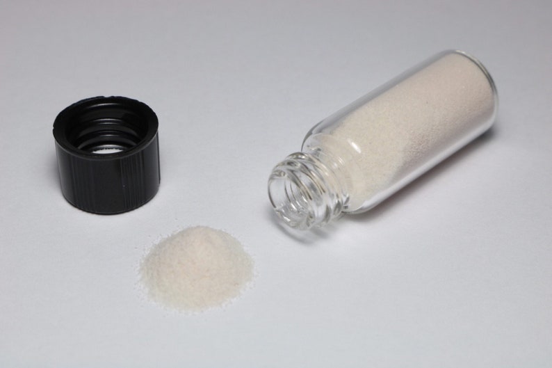 White europium phosphorescent glow in the dark powder - chemistry sample image 3