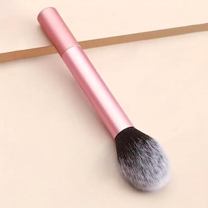 Fluffy Powder Brush Blush Foundation Bronzer Fiber Bristles Cruelty-Free Super Soft Professional Quality!