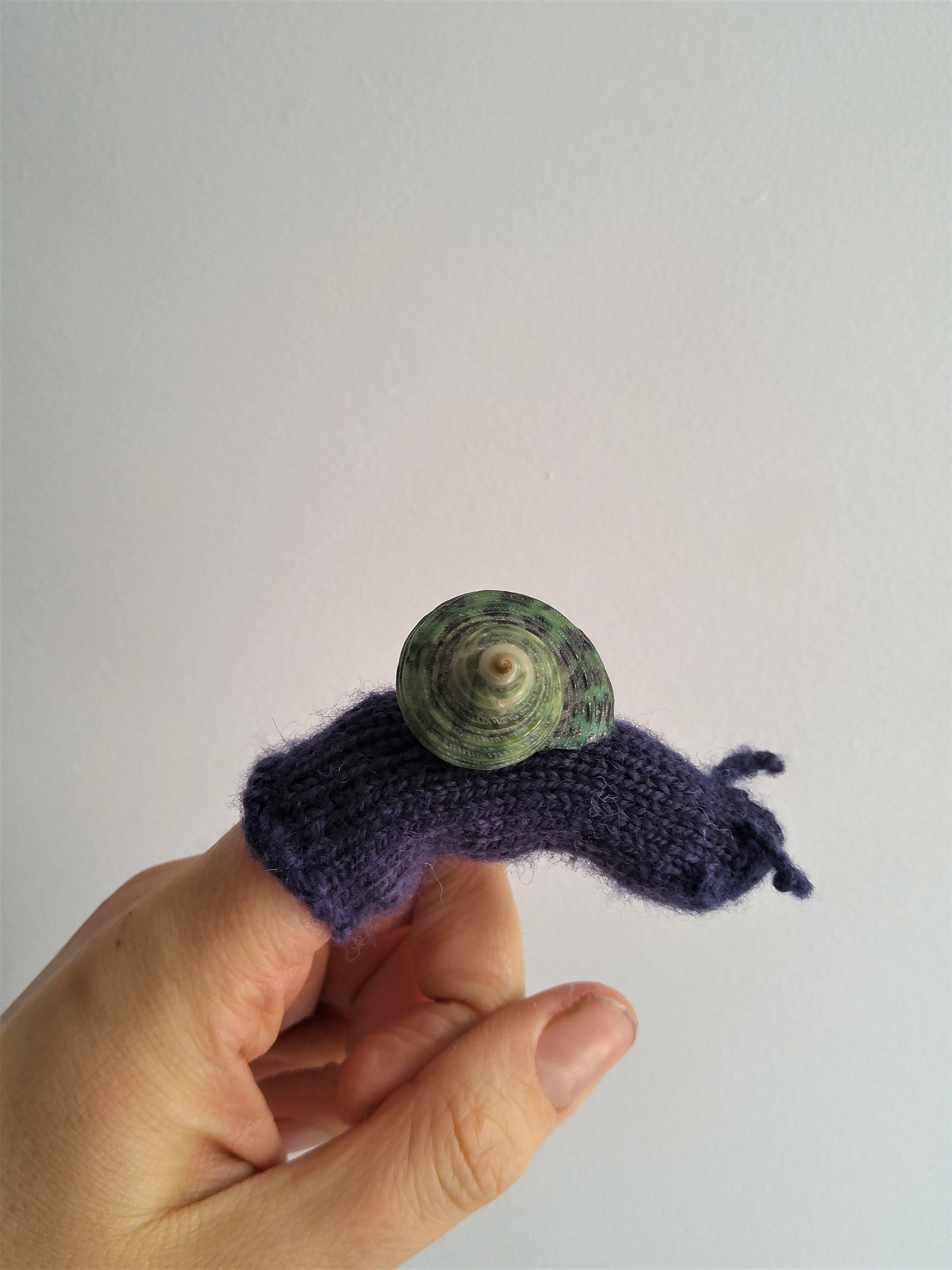 snail finger puppet