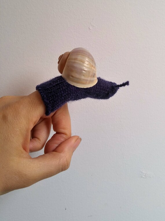 snail finger puppet
