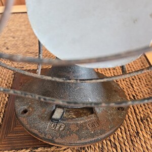 Antique Fan Emerson Electric 2450-D 4 Blade Vintage Desk Fan 10" image 9
