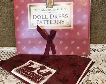 Molde de vestido de boneca American Girl para Felicity.