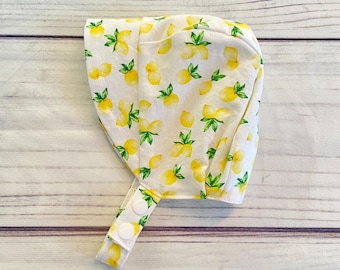 Baby Bonnet, Girl Sun Bonnet with snaps, Baby Sun Hat, Baby hat with straps, Navy Pink Bonnet, Floral Baby Hat for Shade, Hat Brim Canada