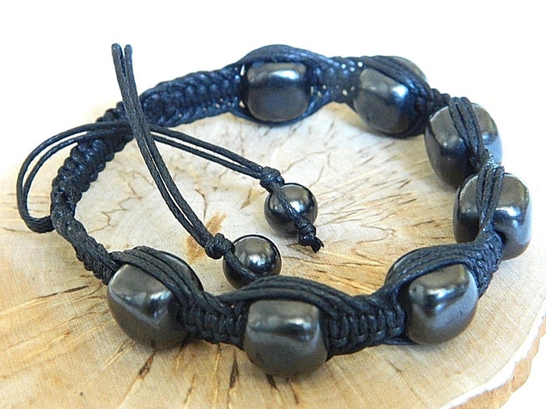 Natural beads bracelet EMF protection fom Karelia Shungite Bracelet Macrame bracelet