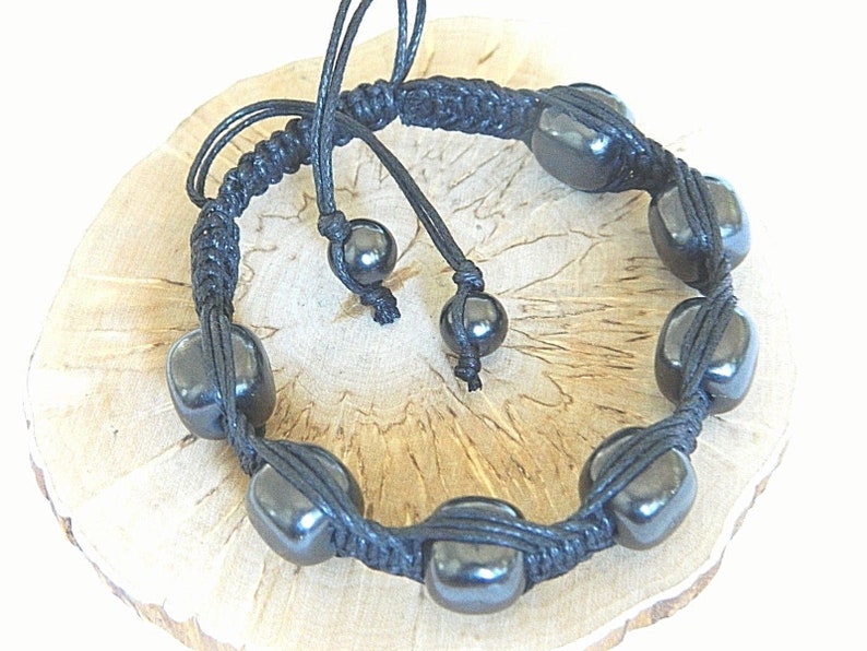 Natural beads bracelet EMF protection fom Karelia Shungite Bracelet Macrame bracelet
