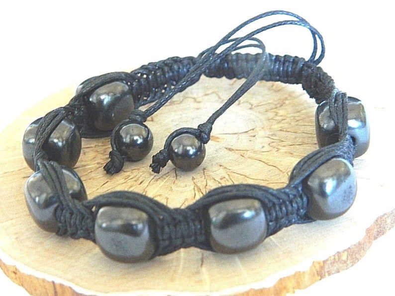 Natural beads bracelet EMF protection fom Karelia Shungite Bracelet Macrame bracelet