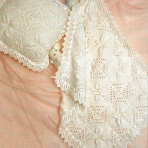 PDF Babydecke Kissen Kinderwagenbezug Strickmuster DK (8-fach) 338
