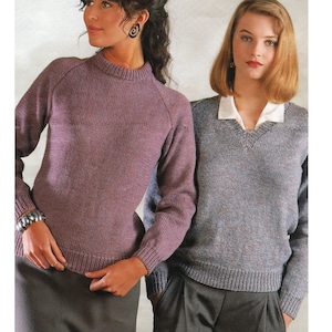 Ladies Crew & V-neck Raglan Sweaters Easy Knit Classic Raglan Knitting Pattern DK 32-42&quot; English Pattern 1327