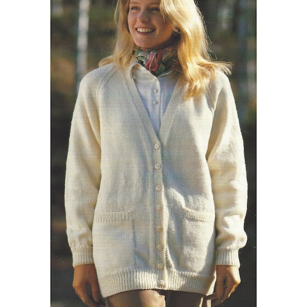 Ladies Classic Easy Knit Cardigan with Pockets Knitting Pattern 4ply, DK, Chunky, Aran 32-42" PDF English Pattern 715
