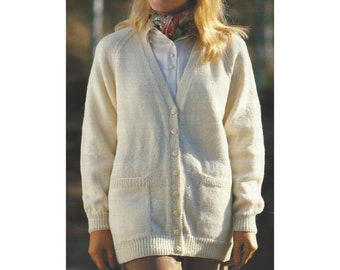 Ladies Classic Easy Knit Cardigan with Pockets Knitting Pattern 4ply, DK, Chunky, Aran 32-42" PDF English Pattern 715