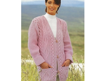 Chaqueta Aran para mujer Patrón de tejido PDF con bolsillos y puños 30-44" Patrón inglés 1218