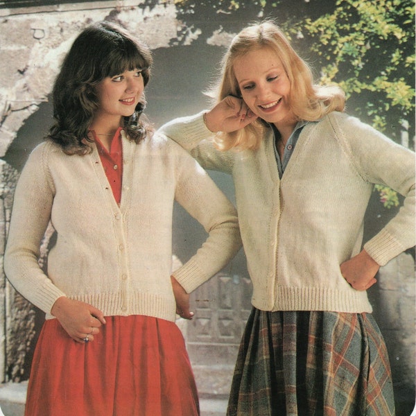 Ladies Classic Cardigan PDF Knitting Pattern V or Round Neck & Raglan Sleeves Easy DK 32-42" 1417