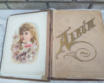 Álbum de fotografías de un fotógrafo de la década de 1870