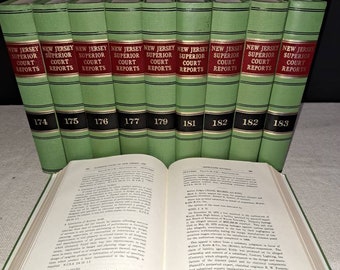 Colección de 10 libros de derecho antiguos s27