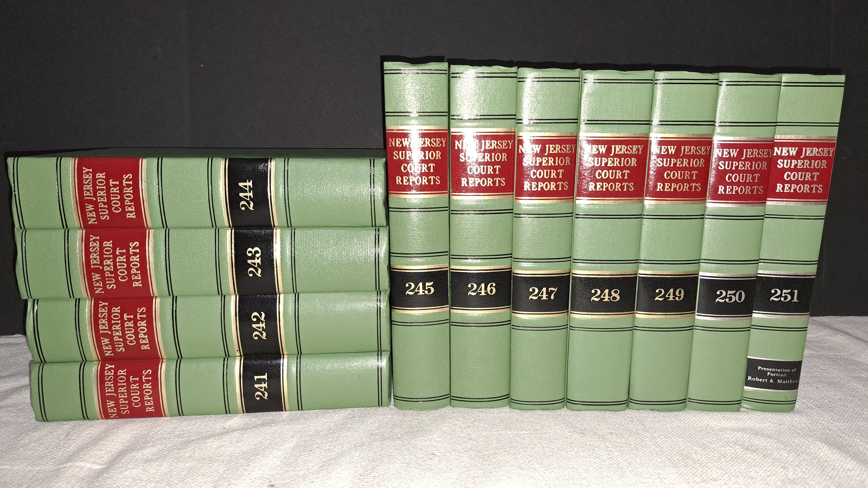 セットやばらもOK  British law books 12冊 セットやばらもOK British law books 12冊 セットやばらもOK British