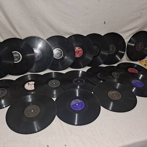 L6 collection of 20 antique 78 rpm records