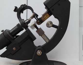Antique Bausch & Lomb optical lensometer model 21-64- 90