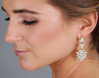 Gold Bridal Earring, CZ Wedding Earrings, Bridal Earrings, Wedding Dangle Earrings, Wedding Jewelry, Bridal Jewelry, Gold Earring for Bride
