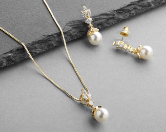 Gold Bridal Jewelry, Pearl Wedding Jewelry, Pearl Bridal Jewelry Set, Pearl Necklace Set, Pearl Bridesmaid Jewelry Set, Gold Pearl Jewelry