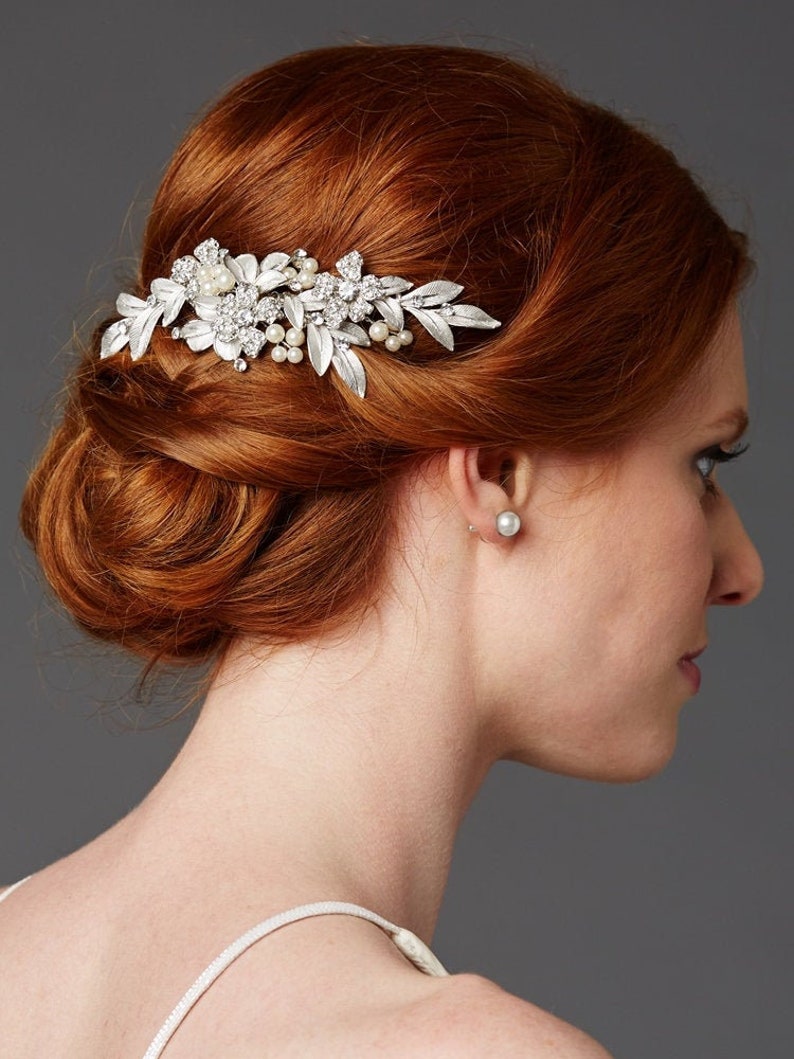 Bridal Comb, Floral Wedding Hair Comb, Pearl Side Comb, Bridal Hair Accessories, Pearl Wedding Hair Accessory, Silver Hair Comb for Brides image 1