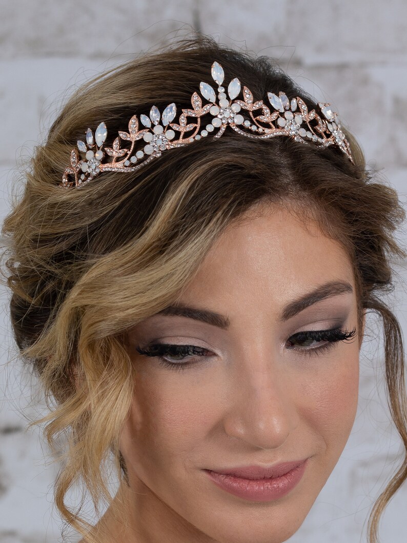 Rose Gold Wedding Tiara, Opal Bridal Tiara, Opal Wedding Tiara, Rose Gold Bridal Crown, Rose Gold Opal Bridal Tiara, Opal Bridal Headpiece zdjęcie 3