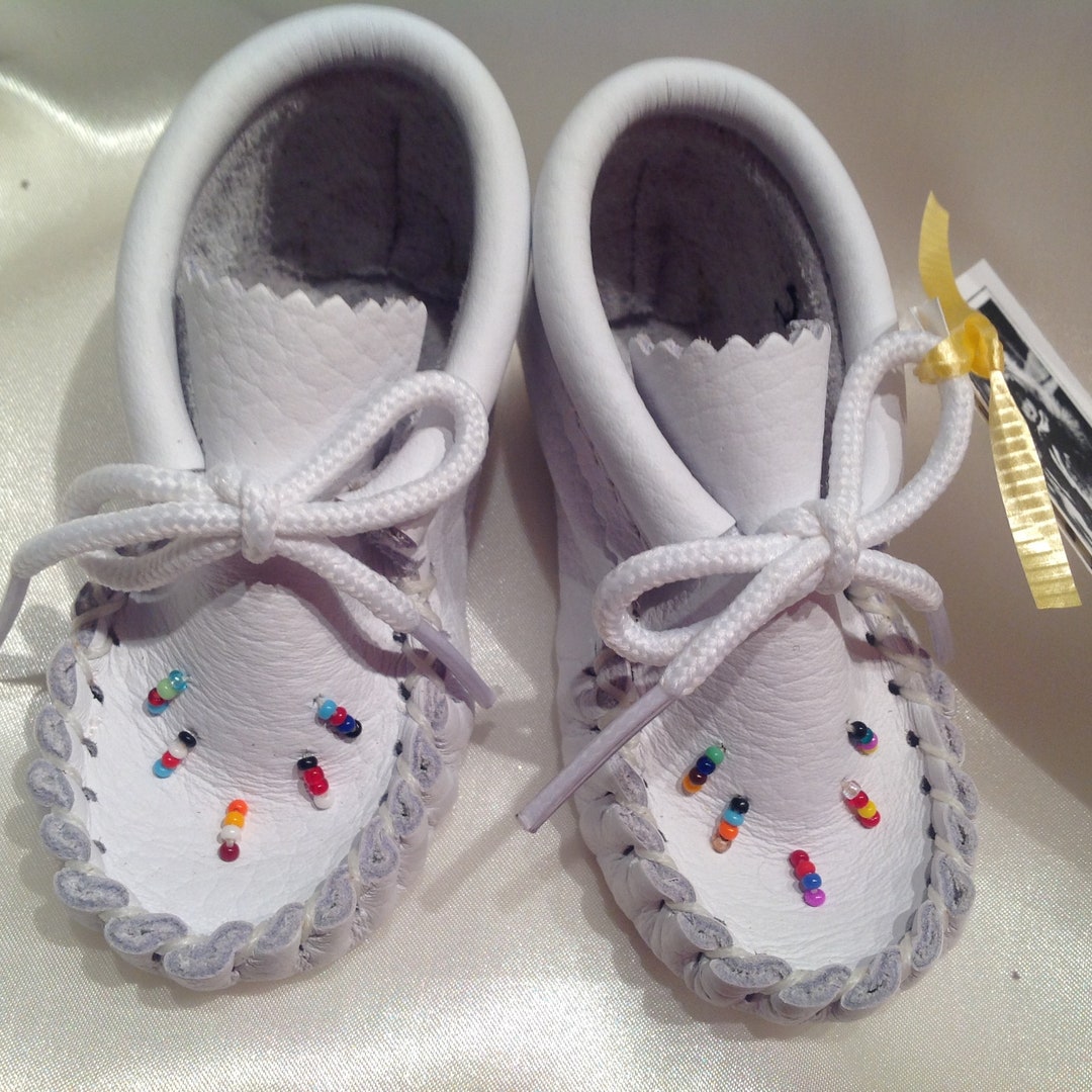 Authentik Native Baby Moccassin or Booties - Etsy