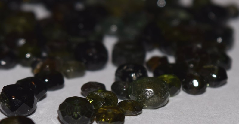 AAA Green Jade Rondelle Beads: Micro Faceted Gemstone, 2.5mm 13