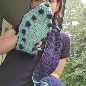 Kraken Tentacle Scarf Crochet Pattern – Hockey Fan PDF