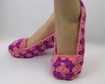 Patrón de 2 pantuflas de crochet cuadradas de abuela: pantuflas fáciles para principiantes