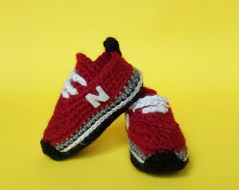 Crochet Baby Sneakers Tutorial & written pattern 0-3 months