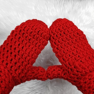 K.I.S.S. Crochet Mitten Pattern Includes Free Video Tutorial /Chunky Crochet Mittens image 1