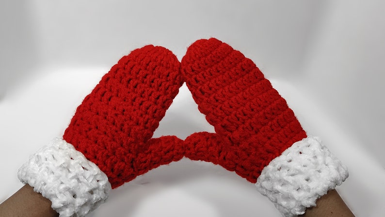K.I.S.S. Crochet Mitten Pattern Includes Free Video Tutorial /Chunky Crochet Mittens image 2