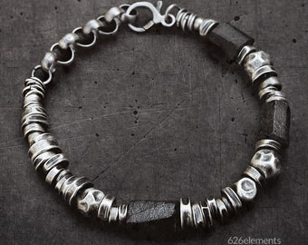 Bracciale da uomo in argento sterling con tormalina - bracciale a catena in argento ossidato grezzo - bracciale con tormalina nera - gioielli da uomo unici fatti a mano