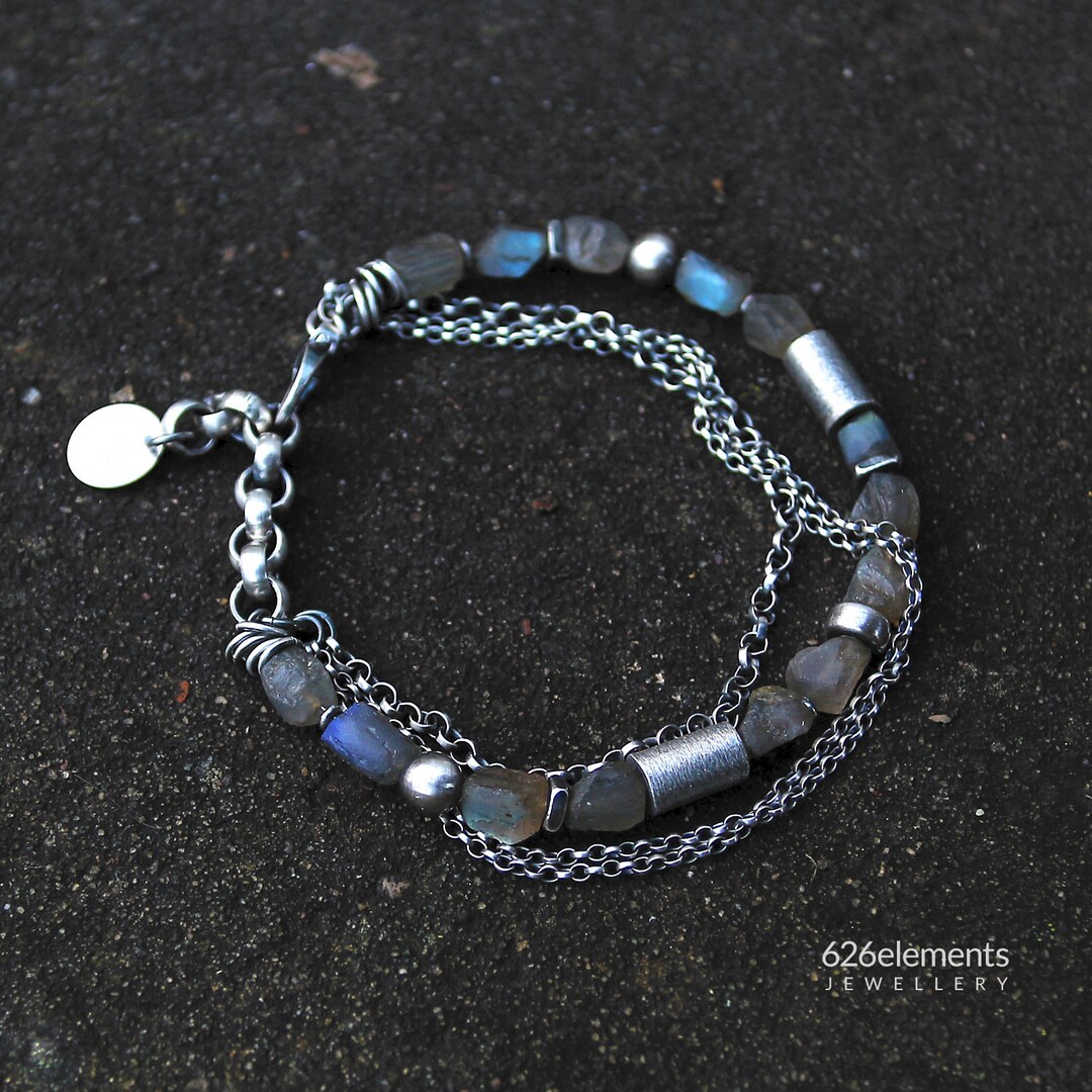 Green - Handmade Oxidized Metal Bracelet 08
