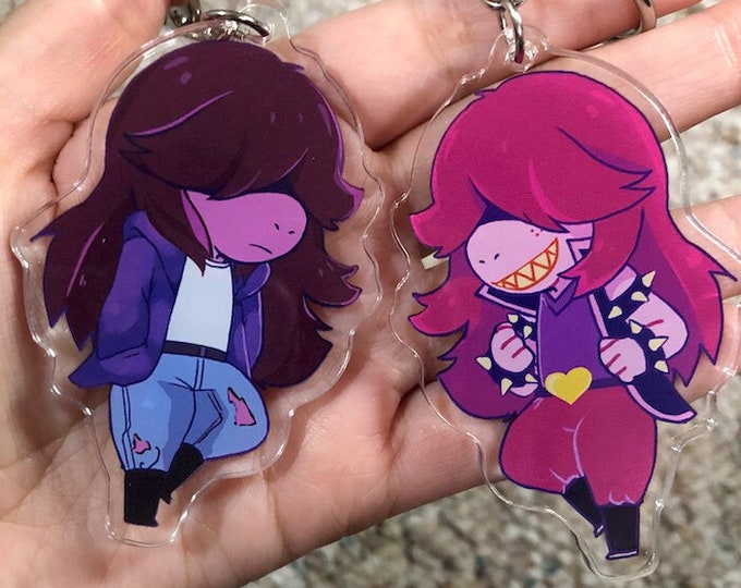 DELTARUNE - Susie keychain Violent Ax Susie