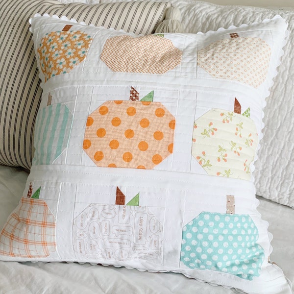 Little Pumpkin Pillow PDF Pattern