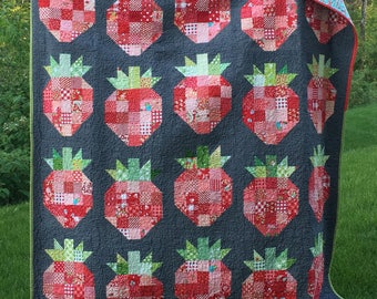 Scrappy Strawberry Quilt Pattern - PDF Download