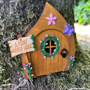 Flower Fairy Garden Fairy Door – Handcrafted Magic for Indoor & Outdoor Fairy Gardens, Weather-Resistant, Enchanting Floral Décor