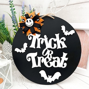 Halloween Sign - Trick Or Treat