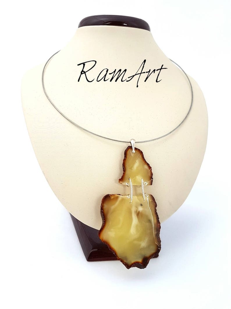 Amber pendant Genuine Baltic Amber pendant