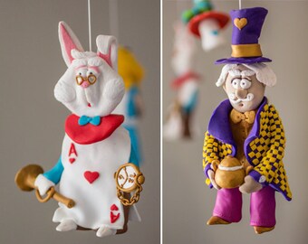 baby mobile,crib mobie,nursery mobile,nursery decor mobile, baby girl mobile,baby boy mobile,alice in wonderland baby mobile, hanging mobile