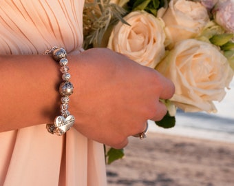 Bracelet de perle de champagne, proposition de demoiselle d’honneur bracelet personnalisé, bijoux de femmes, cadeau de mariage, cadeau initial unique, choisissez votre charme