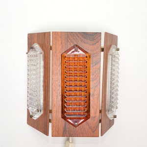 Scandinavian teak and glass wall lamp &quot;Facette&quot; by Wiktor Berndt for A-belysning, Sweden 1960s