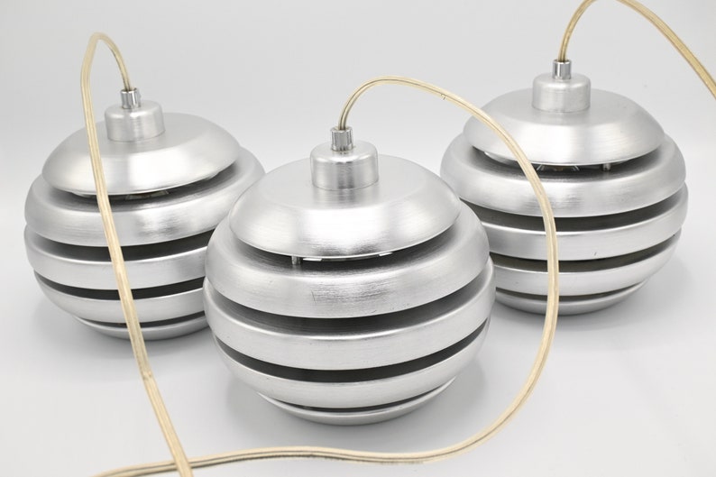 One of three vintage brushed aluminum pendant / hanging lamp by Eglo Leuchten Germany, 2000s zdjęcie 5