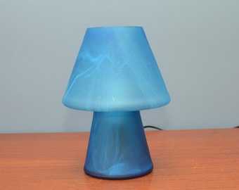 Lampada da tavolo vintage a forma di fungo in vetro di Murano con vortici, Italia, anni '80