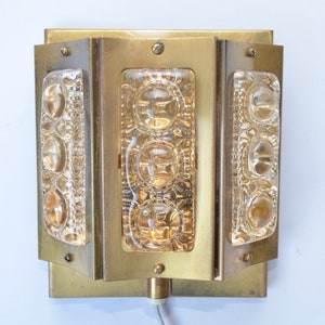 Rare Scandinavian wall lamp with glass by Vitrika, Denmark 1960s