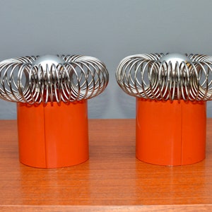 Pair of vintage space age table lamps attributed to Philippe Rogier for Gallery Oxar France, 1970s image 7