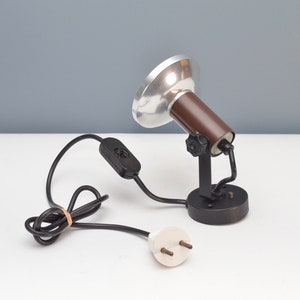 Small dutch vintage modernist wall lamp / spot, 1970s